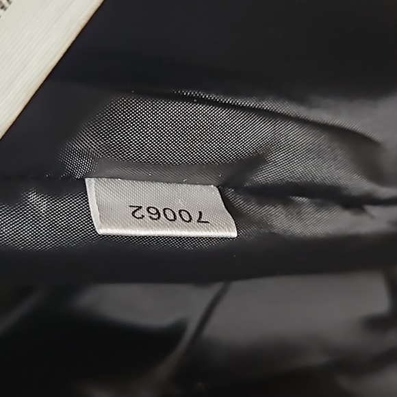 EUC Ann Taylor Two Button Blazer Lined - Picture 9 of 10